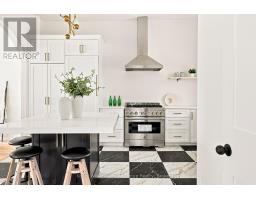 7 WATERLOO AVENUE - 15