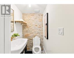 7 WATERLOO AVENUE - 24