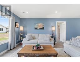 237 LAKE BREEZE DRIVE - 14