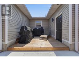 237 LAKE BREEZE DRIVE - 31