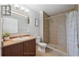 314 - 2 COLONIAL DRIVE - 11