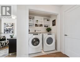 3 QUEENSBROOK CRESCENT - 23