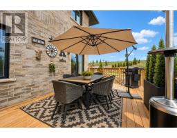 3 QUEENSBROOK CRESCENT - 30