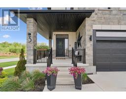 3 QUEENSBROOK CRESCENT - 4