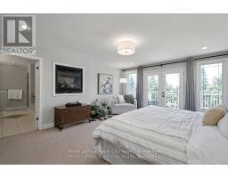 8 ZADUK PLACE - 23