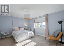 8 ZADUK PLACE - 27