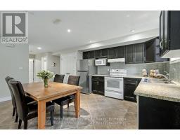 8 ZADUK PLACE - 33