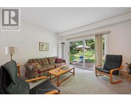 8 MOLLISON COURT - 16