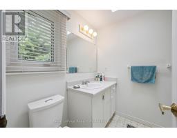 8 MOLLISON COURT - 21
