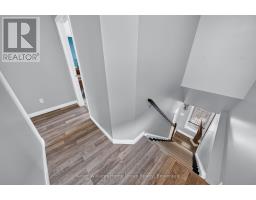 479 DOON S DRIVE E - 18