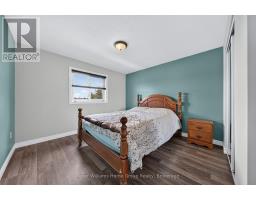 479 DOON S DRIVE E - 22