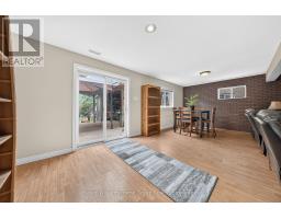 479 DOON S DRIVE E - 28