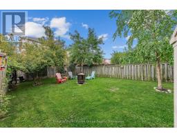 479 DOON S DRIVE E - 33