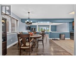 479 DOON S DRIVE E - 8