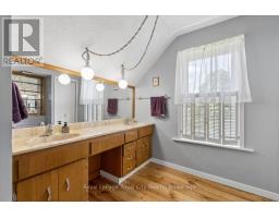 5453 9 HIGHWAY - 17