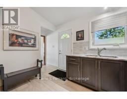 79 RENFIELD STREET - 13