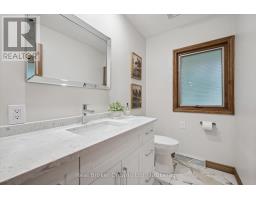 32 SUNSET DRIVE - 18