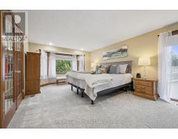 32 SUNSET DRIVE - 27
