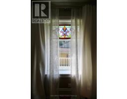 589 8TH AVENUE - 8