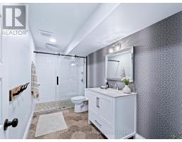 24 THIMBLEWEED DRIVE - 34