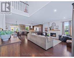 24 THIMBLEWEED DRIVE - 8