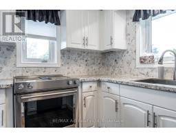 6 HILLSIDE COURT - 12