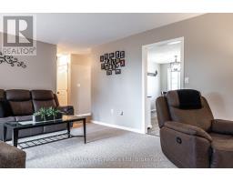 6 HILLSIDE COURT - 19