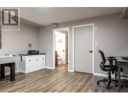 6 HILLSIDE COURT - 29