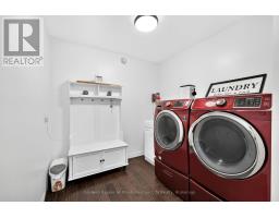 32 CHRISTY STREET - 28