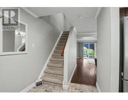 148 CARTER CRESCENT - 4