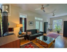 76 EVERETT ROAD - 12