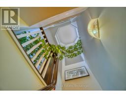 76 EVERETT ROAD - 13