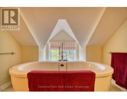 76 EVERETT ROAD - 17