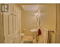 76 EVERETT ROAD - 23
