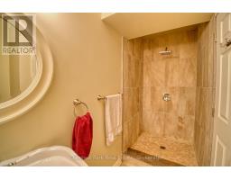 76 EVERETT ROAD - 24