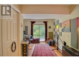 76 EVERETT ROAD - 25