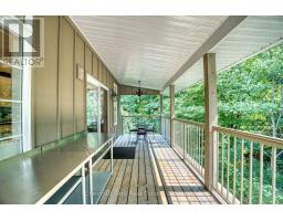 76 EVERETT ROAD - 30