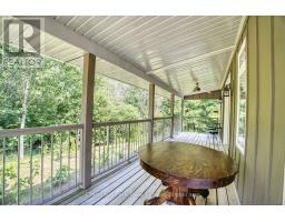 76 EVERETT ROAD - 31