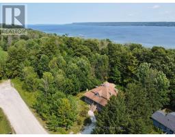 76 EVERETT ROAD - 38
