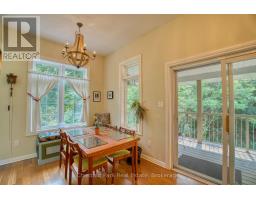 76 EVERETT ROAD - 9