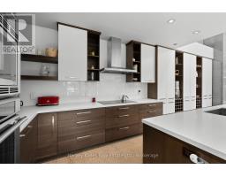 43 HOUSTON LANE - 12