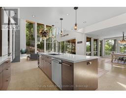 43 HOUSTON LANE - 13