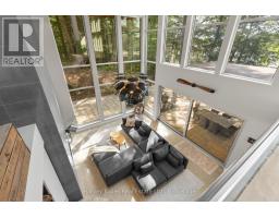 43 HOUSTON LANE - 28