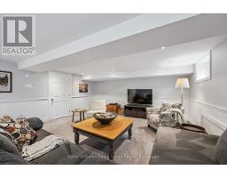3 DUNDAS STREET W - 34