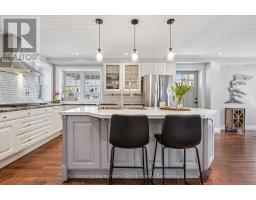 3 DUNDAS STREET W - 7