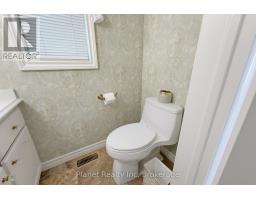106 THORNDALE PLACE - 19