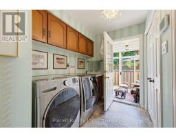 106 THORNDALE PLACE - 20