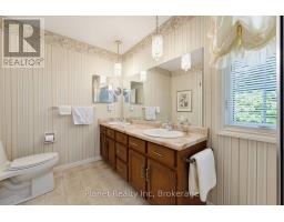 106 THORNDALE PLACE - 24