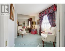 106 THORNDALE PLACE - 28