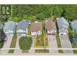 392 IMPERIAL ROAD S - 38